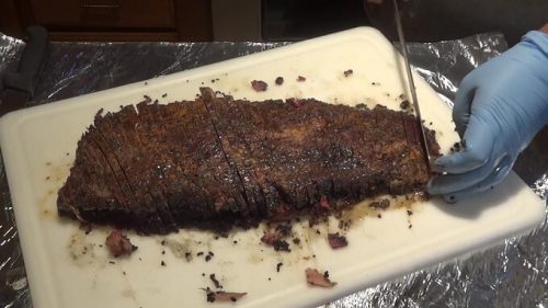 SDSBBQ - Slicing Smoked Brisket for a Catering Job _ How to slice brisket 35