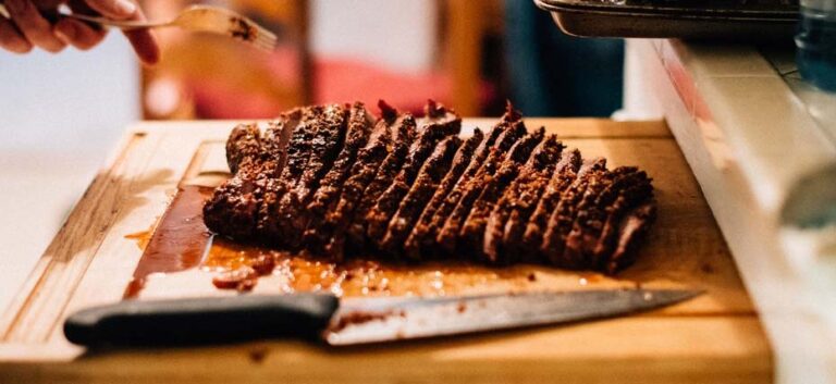Important FAQs On Briskets and Brisket Knives