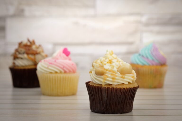 How to start a cupcake business at home